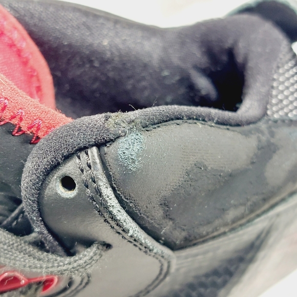 Nike Air Max 2010 Lebron VIII 8 Youth Bred Black Red OG Basketball Shoes V761 - Picture 11 of 13